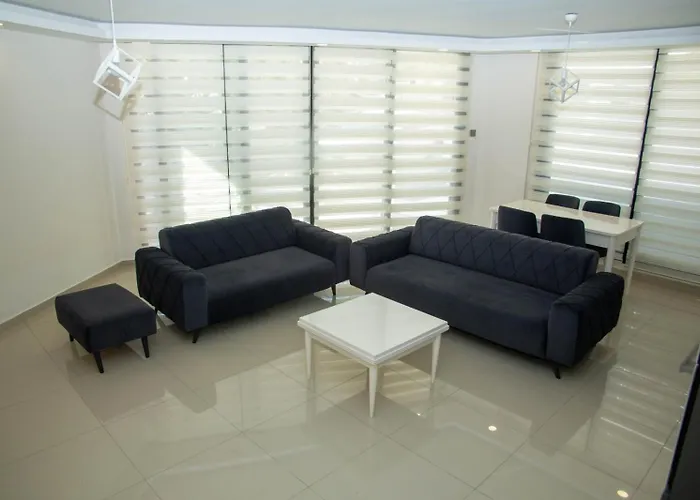 Apartment House With Balcony Kyrenia (Northern Cyprus)