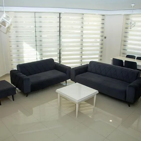 Апартаменты House With Balcony Кирения